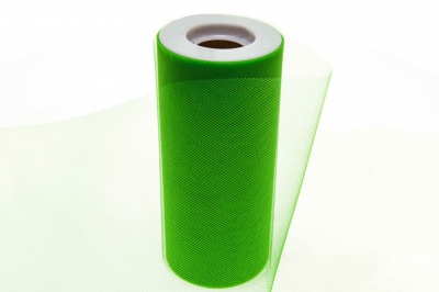 Фатин в шпульках 16-146, 10 гр/м2, шир. 15 см (в нам. 25+/-1 м), цвет зелёный - купить в Рыбинске. Цена: 100.69 руб.