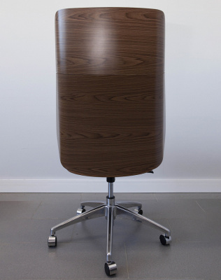 Кресло из натуральной кожи, каркас дерево арт. FX-BC06 - купить в Рыбинске. Цена 34 820.52 руб.